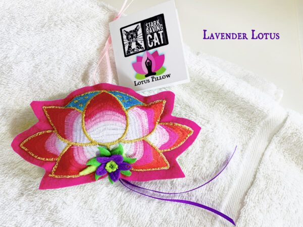 Lotus Pillow Catnip Cat Toy
