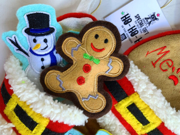 Gingerbread & Snowman Catnip Toys, in Fish Stocking