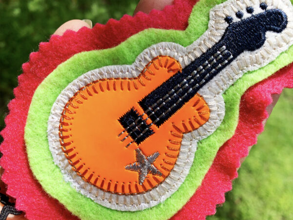 Mini Guitar Cat Toy