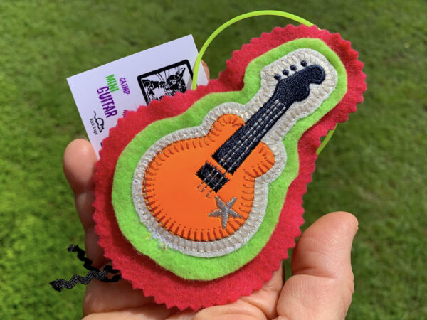 Mini Guitar Cat Toy