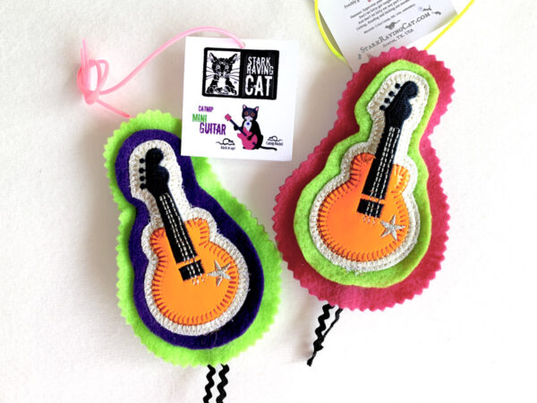 Mini Guitar Cat Toy